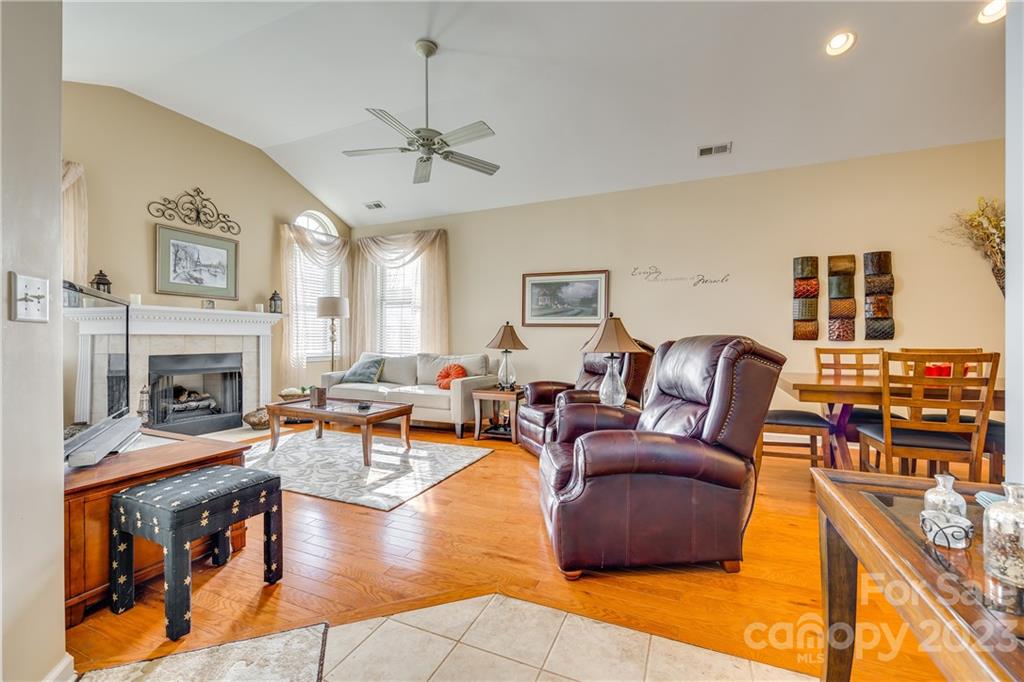 Stonecrest Villas of Tega Cay - Residential