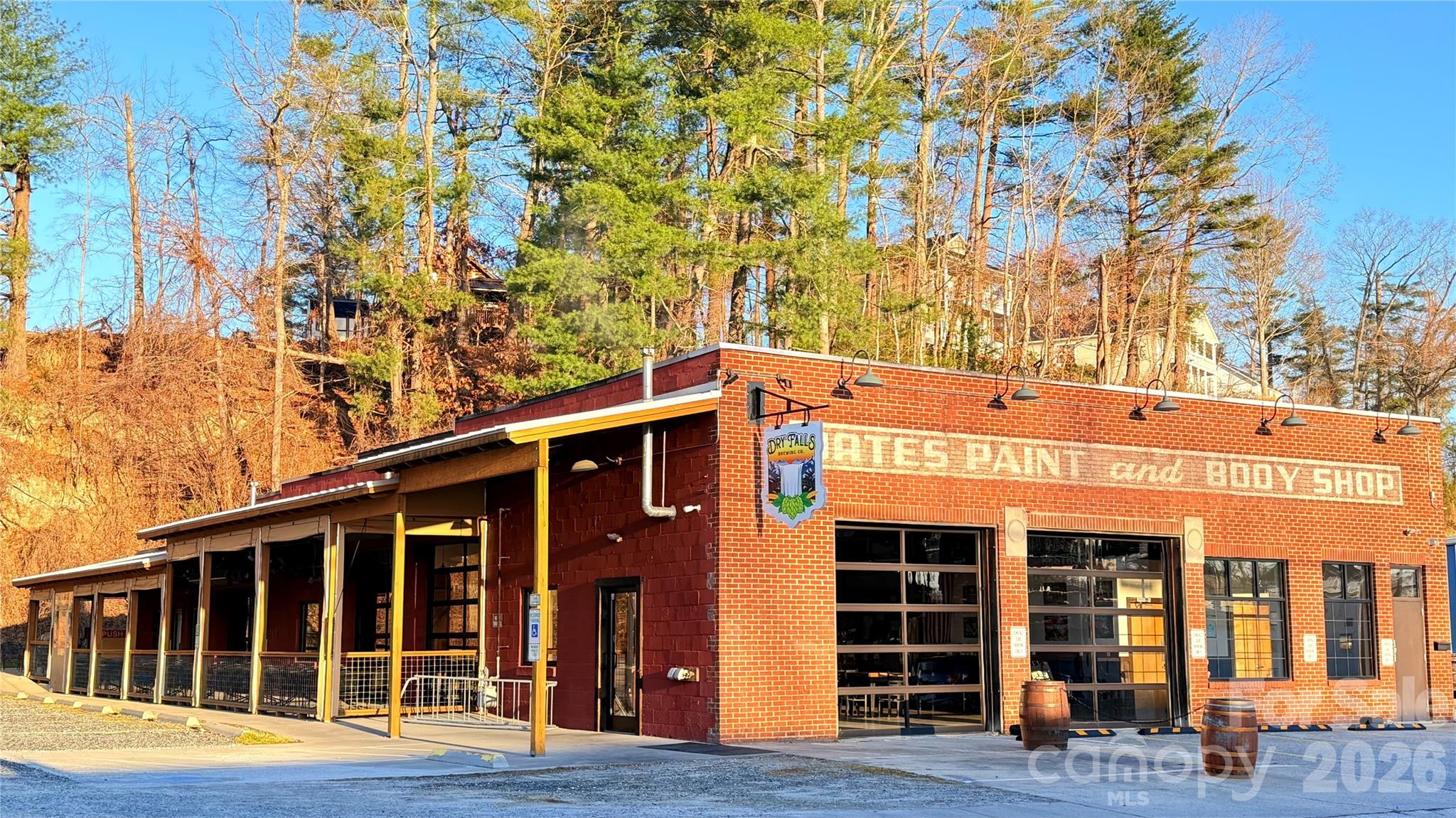 Toms Hill Park - Land