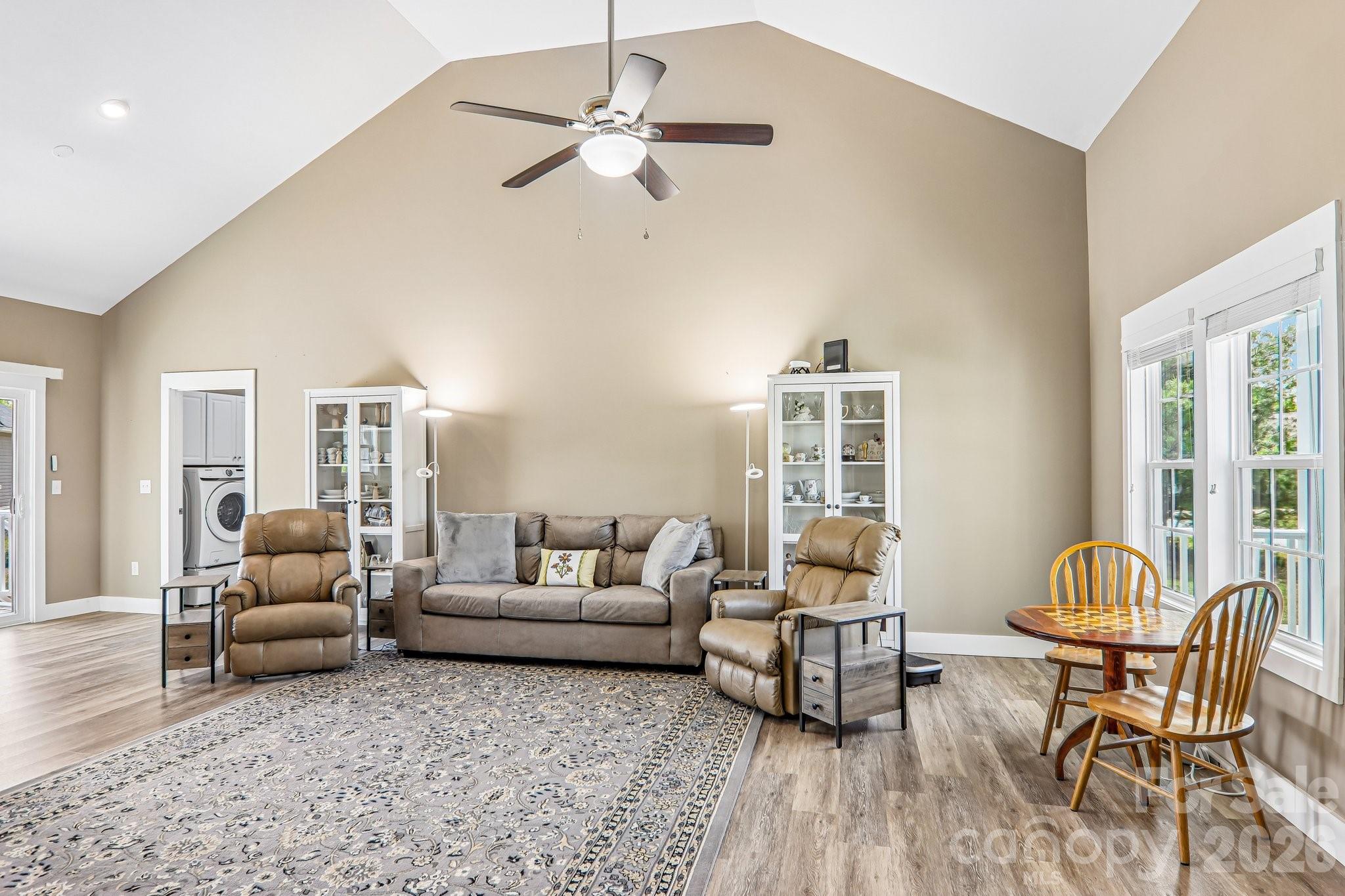 Riverwind - Residential
