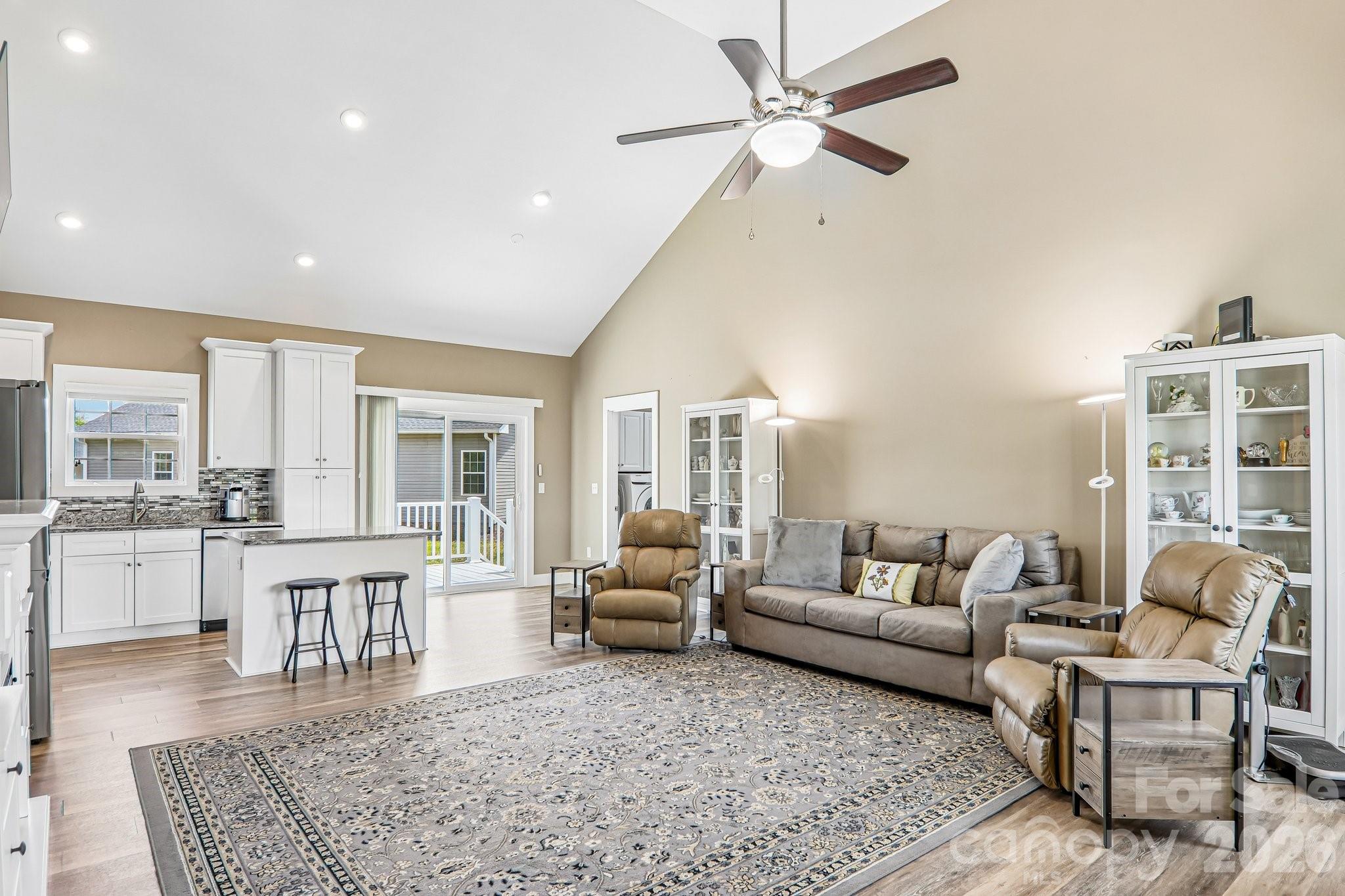 Riverwind - Residential