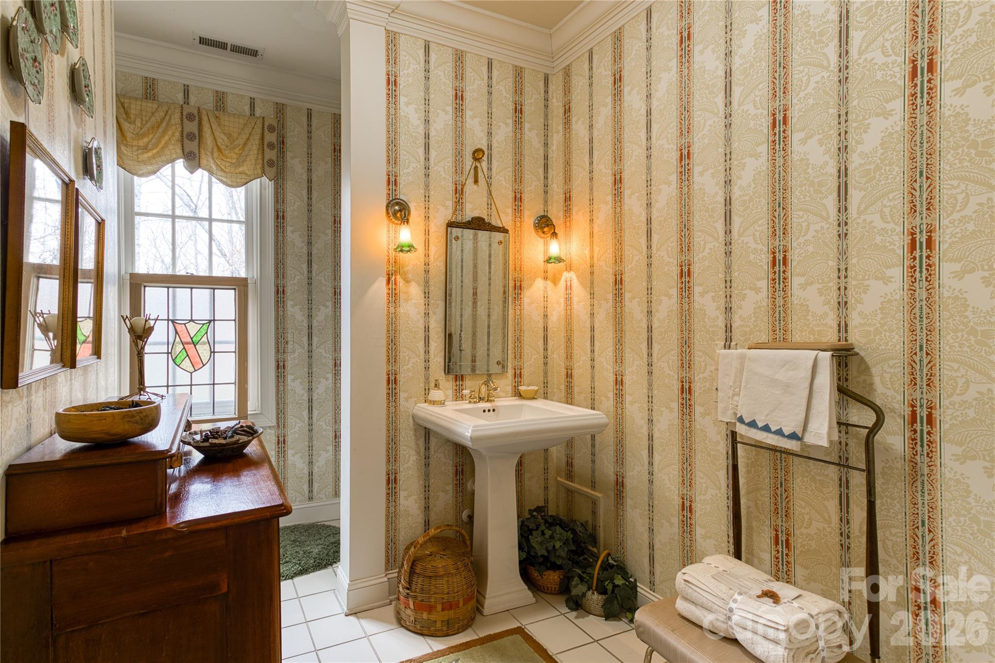 Country Club - Residential