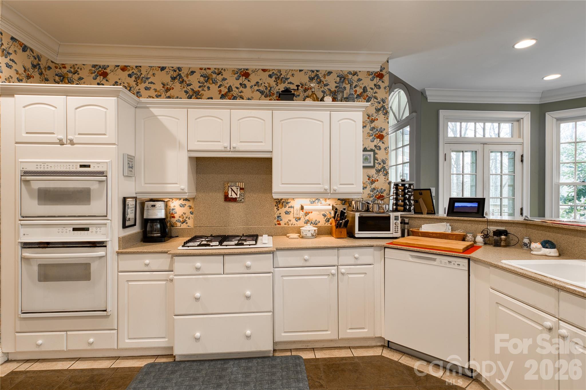 Country Club - Residential