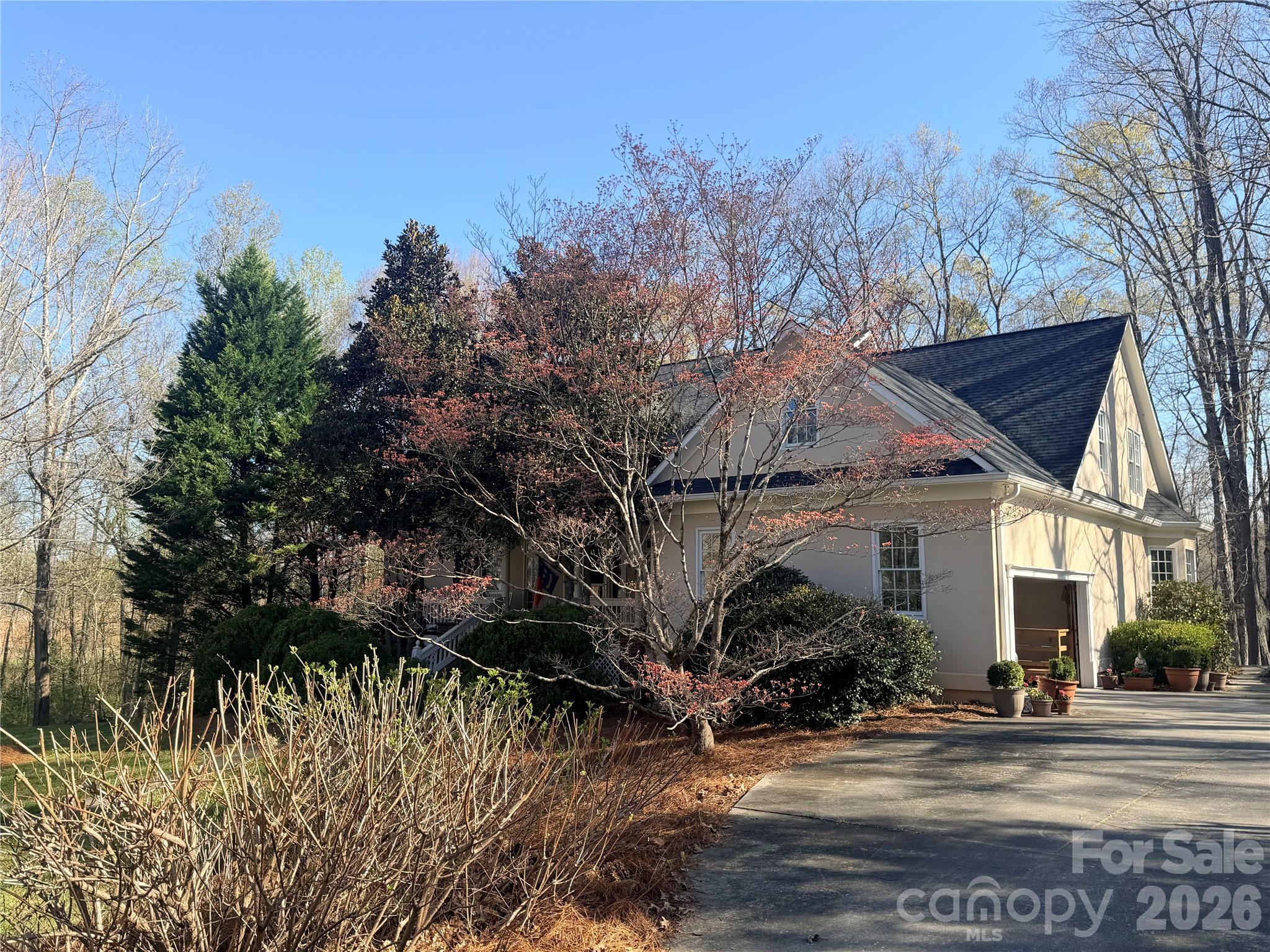 Country Club - Residential