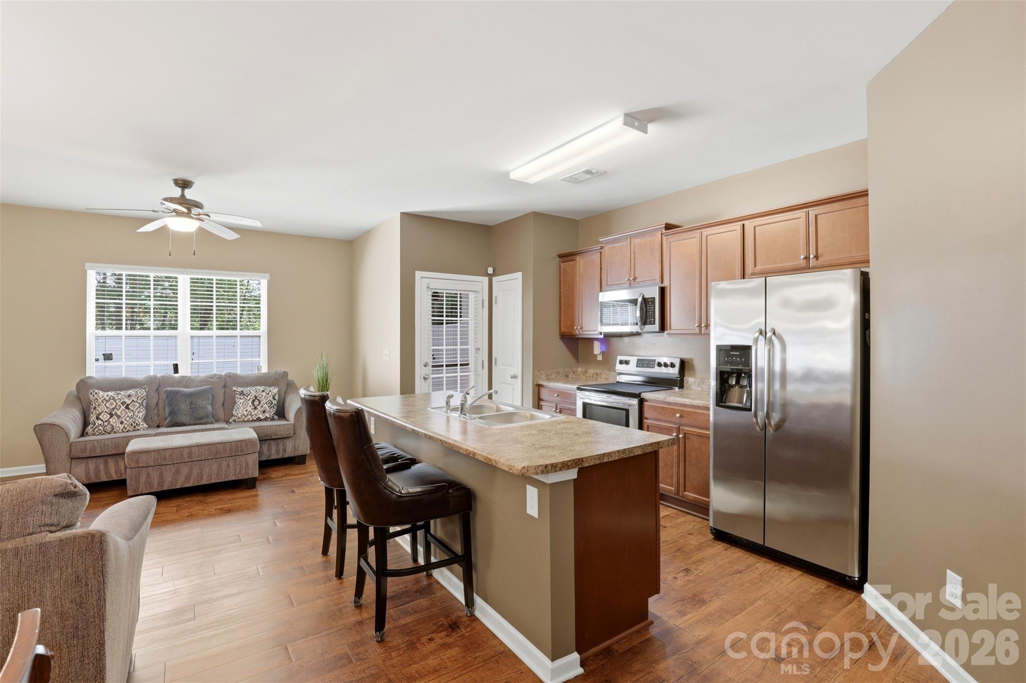 9040 Bradstreet Commons Way