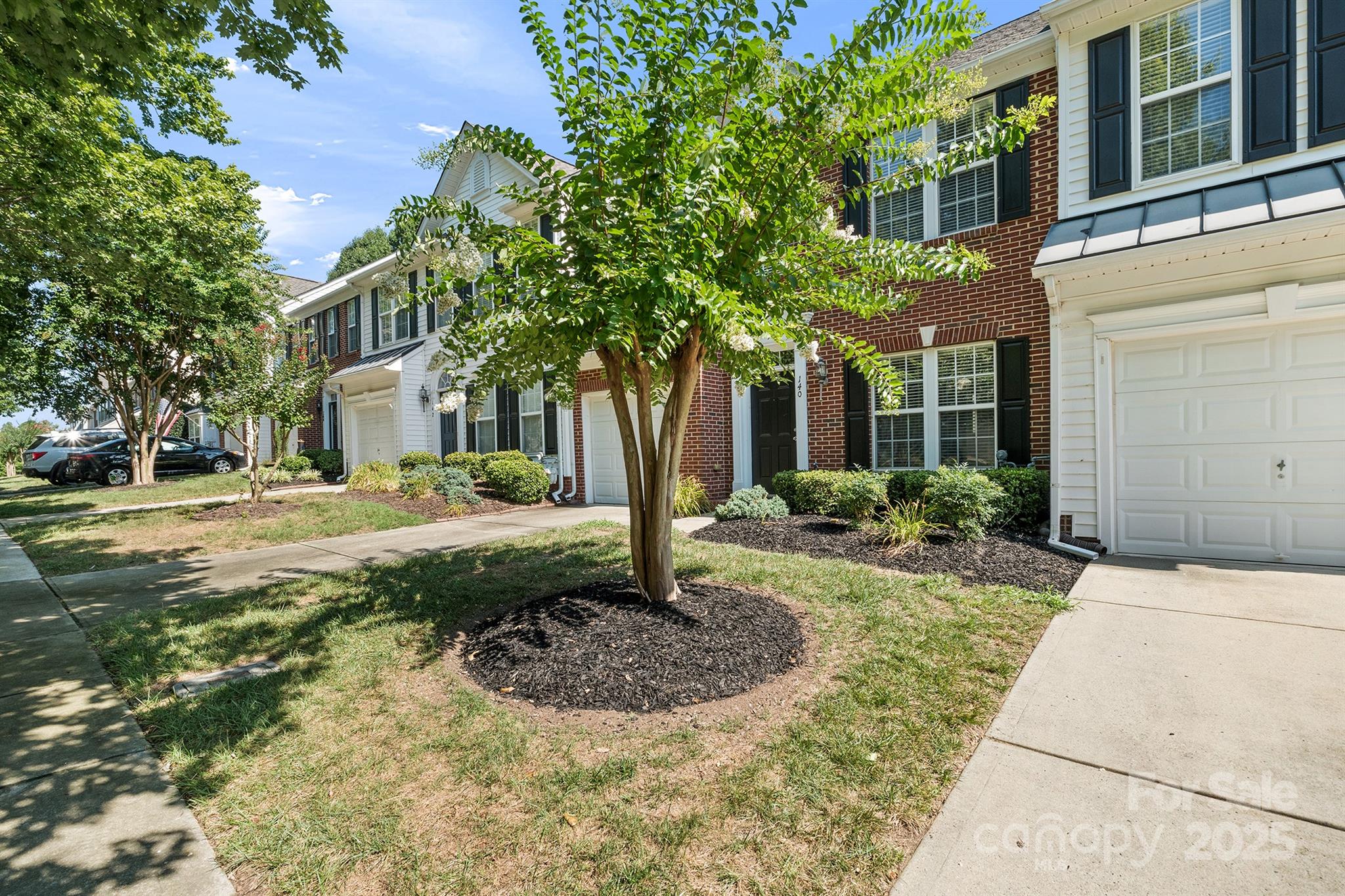 140 N Arcadian Way