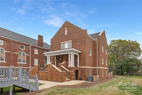 203 Grandin Road 2 Charlotte NC 28208