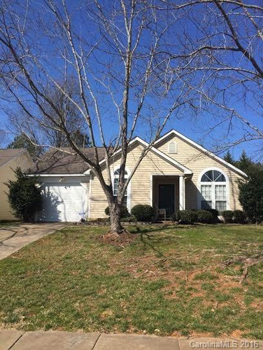 This home is close to North Lake Mall and I-77 and I-485. 
Well maintained with a fireplace!
