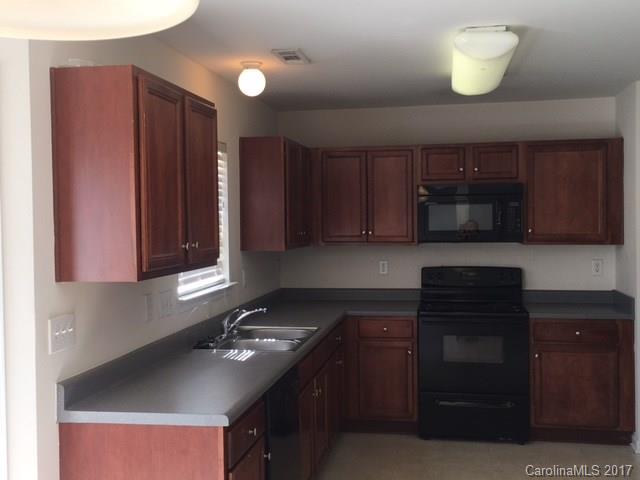 Sandy Pointe - Residential