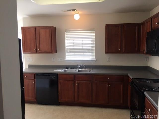 Sandy Pointe - Residential