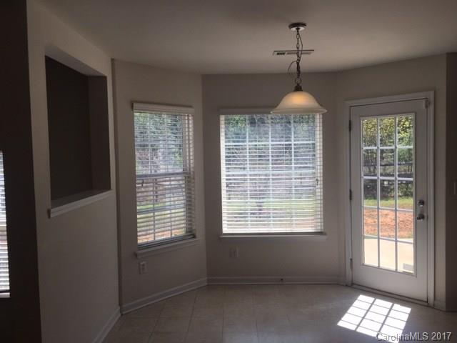 Sandy Pointe - Residential