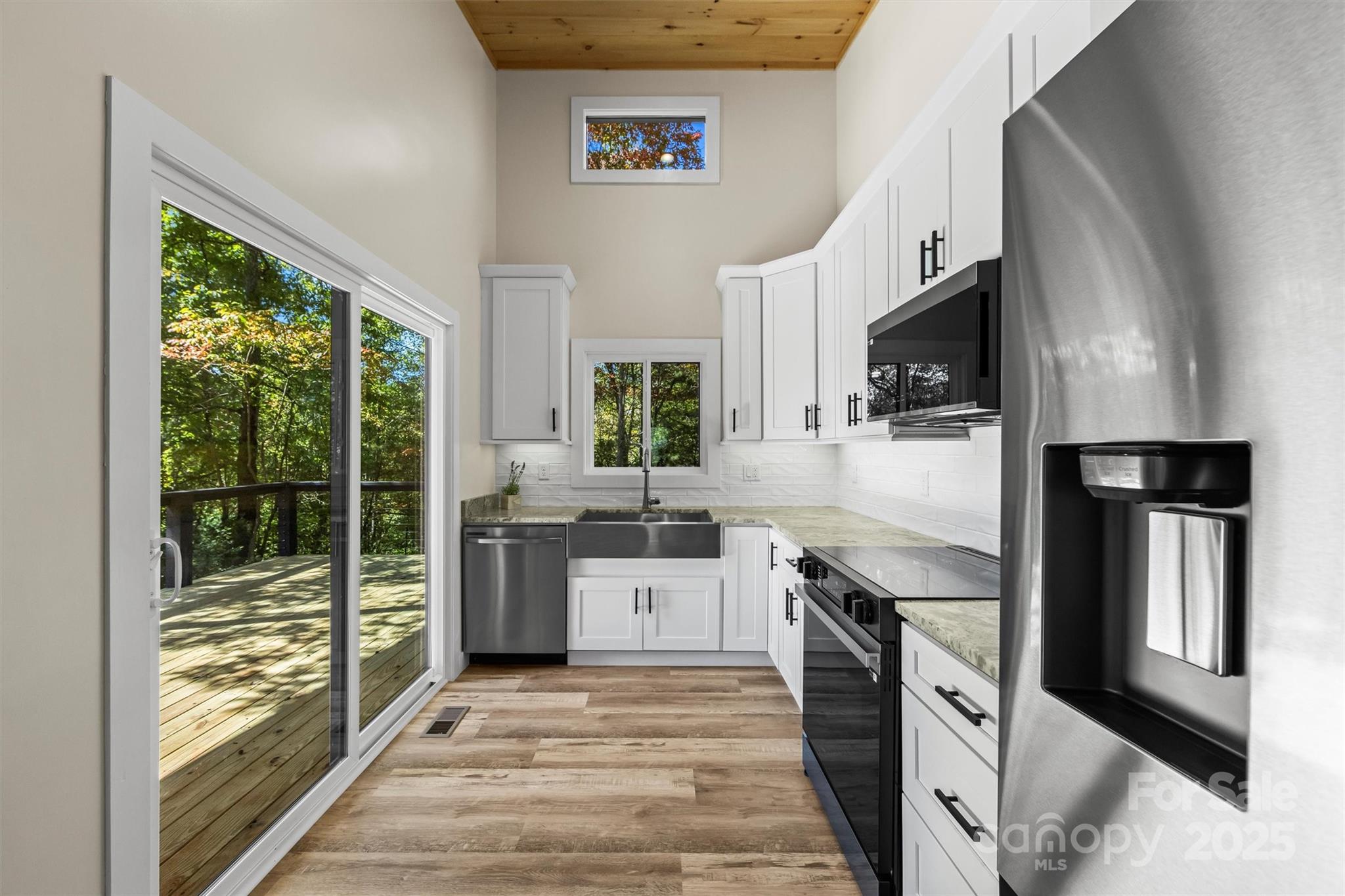 Vista Reserve - Residential