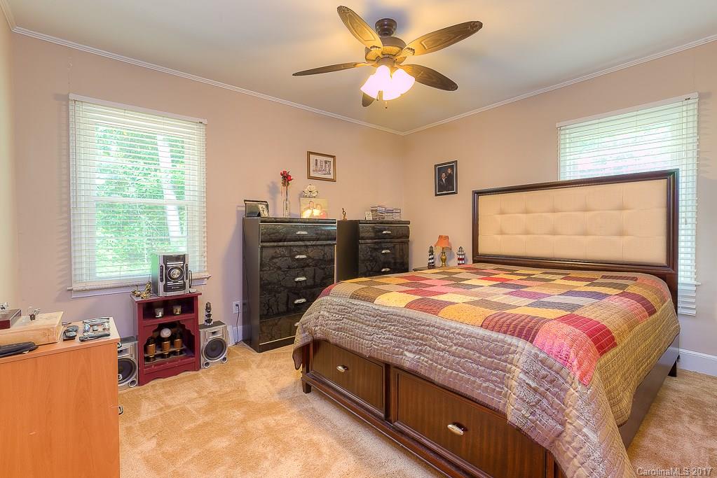 Royal Oaks - Residential