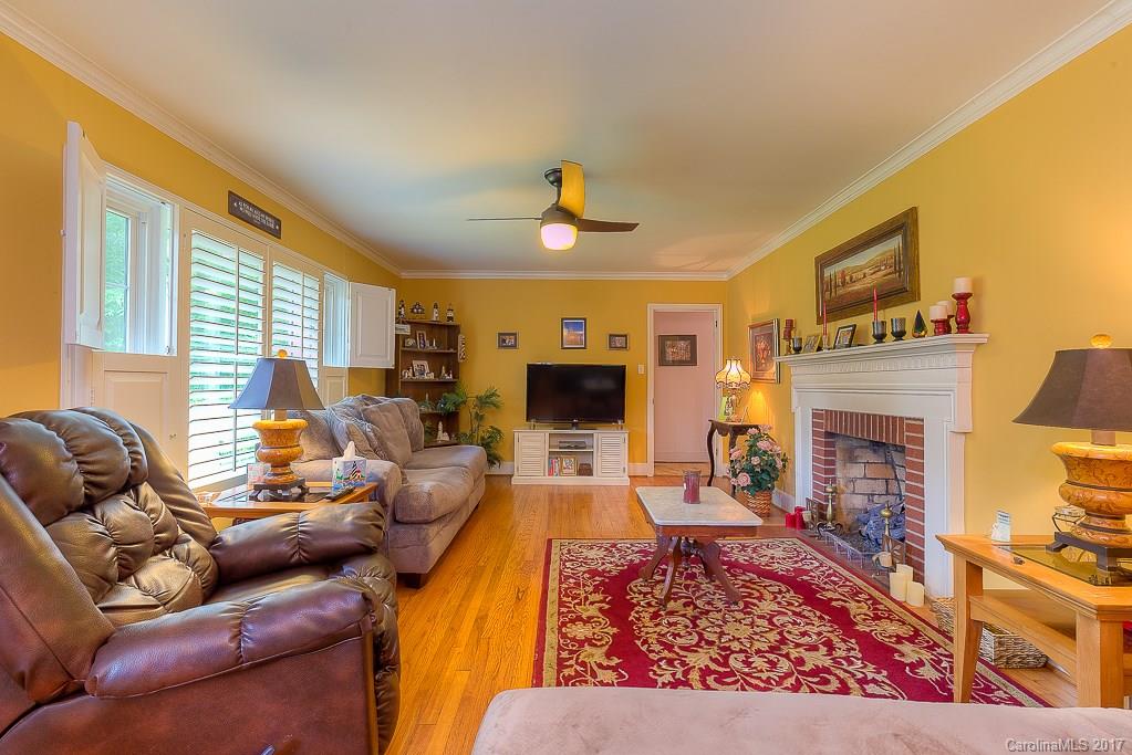 Royal Oaks - Residential