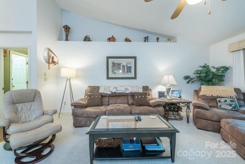 132 Fern Loop