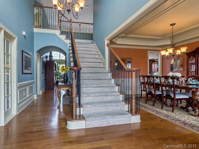 The Chimneys of Marvin - Residential