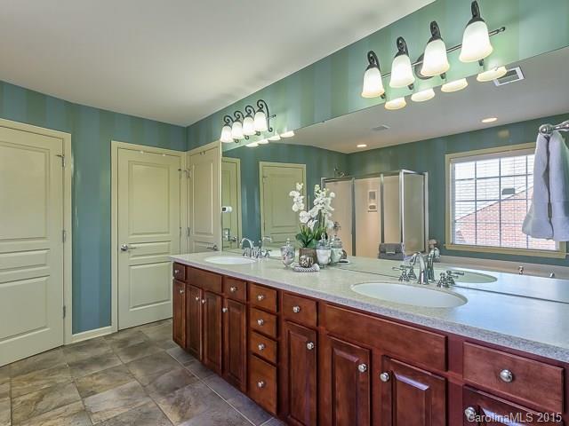 The Chimneys of Marvin - Residential