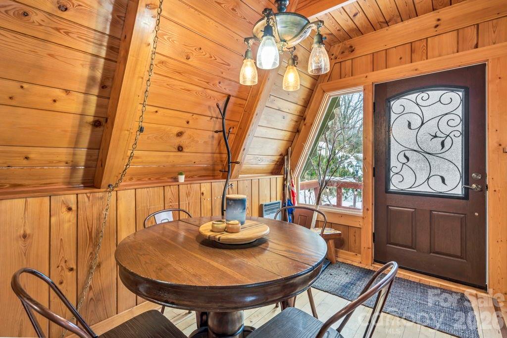 Hound Ears - Residential