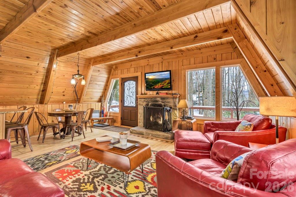 Hound Ears - Residential