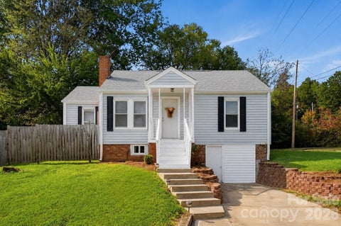 Photo of 714 Parker Street, Albemarle, NC 28001 (MLS # 4419559)