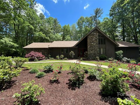 195 Tranquility Place Hendersonville NC 28739
