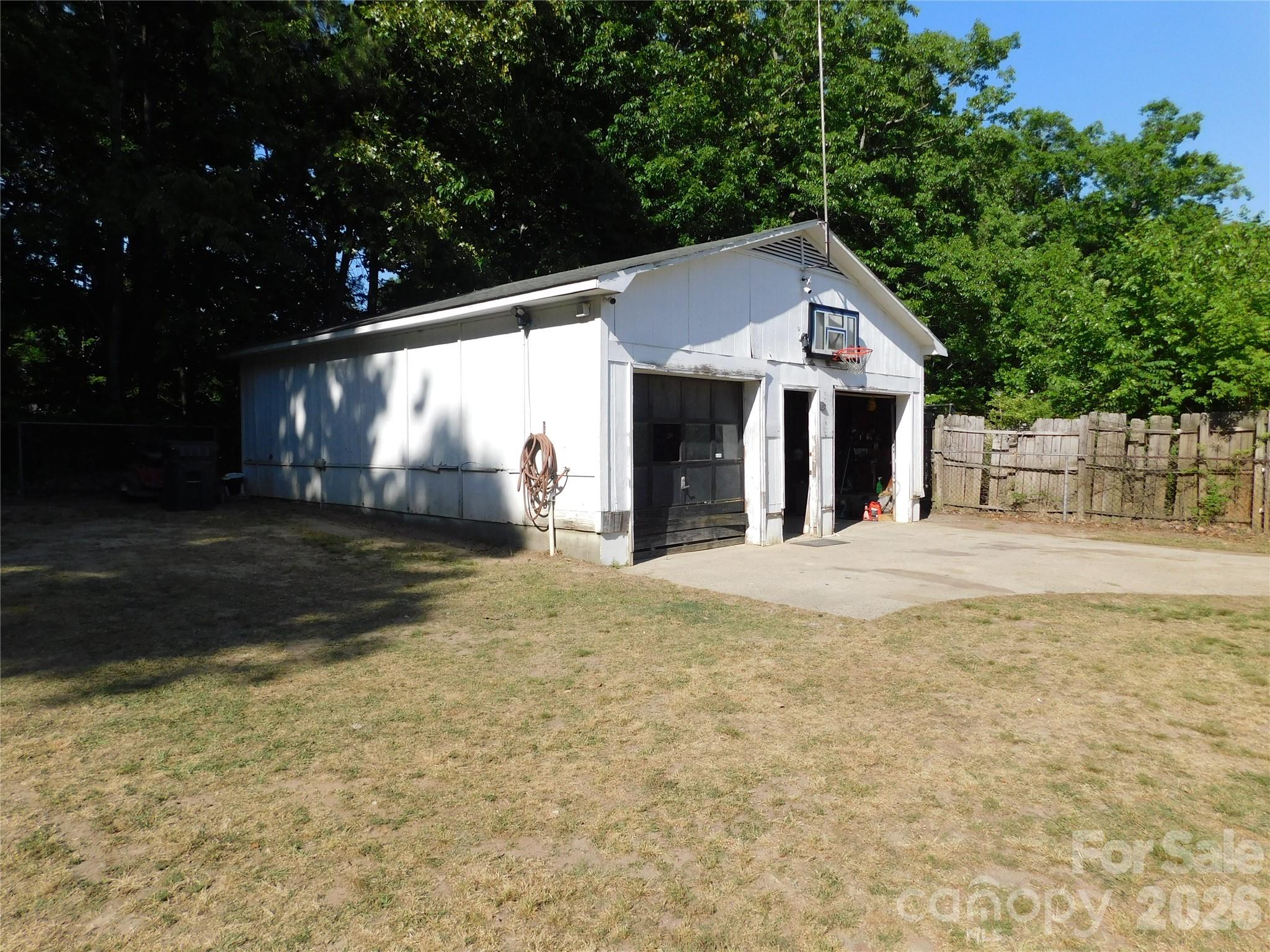 Stonewall Jackson Park - Residential