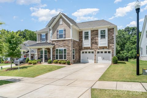 A home in Huntersville