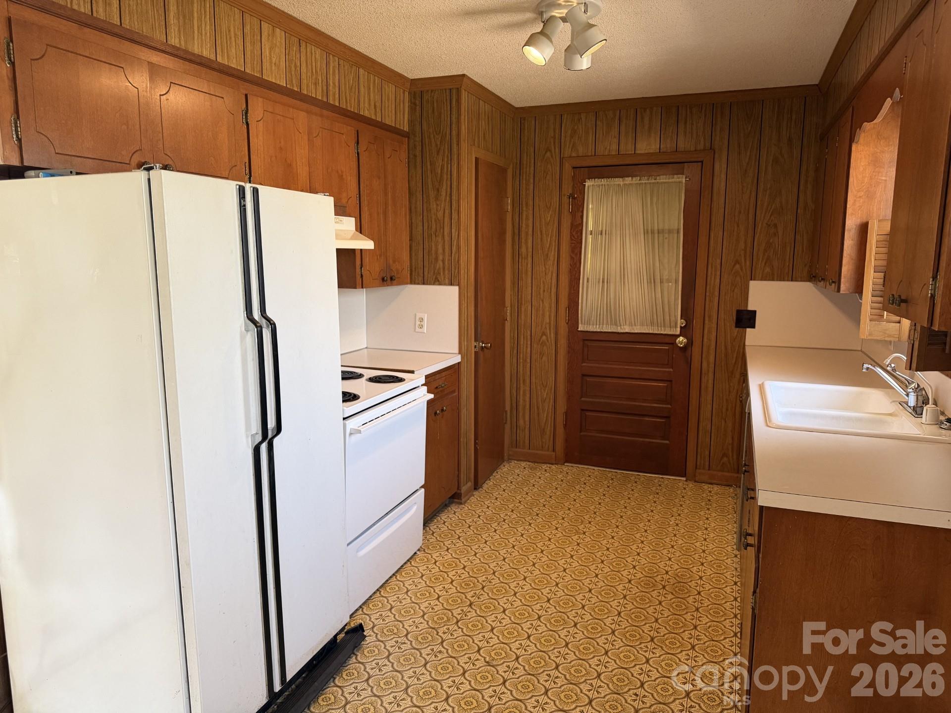 Anderson Heights - Residential