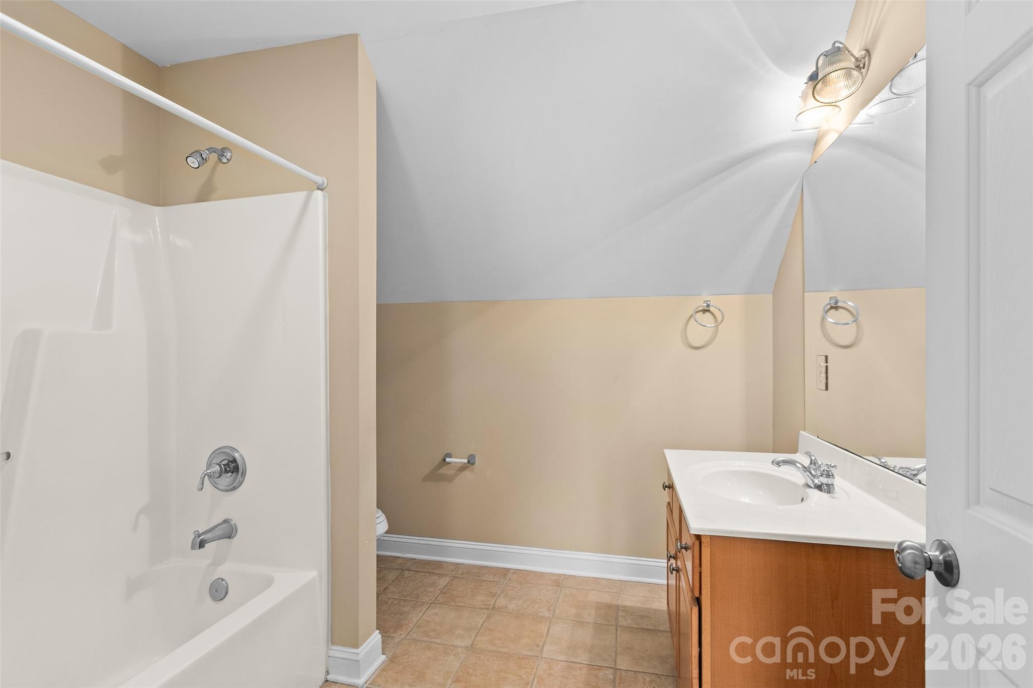 Macaulay - Residential