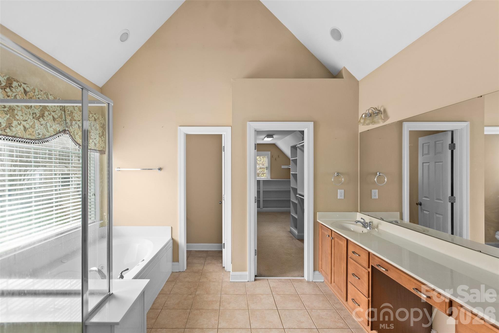 Macaulay - Residential