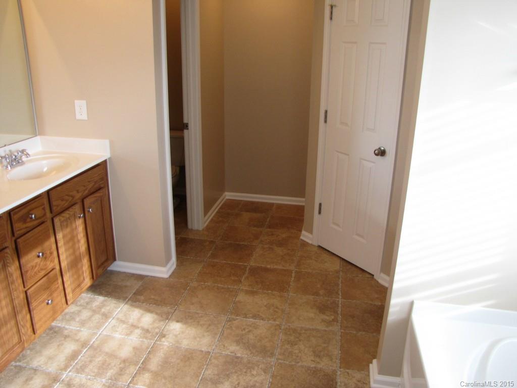 Tanners Creek - Residential Lease