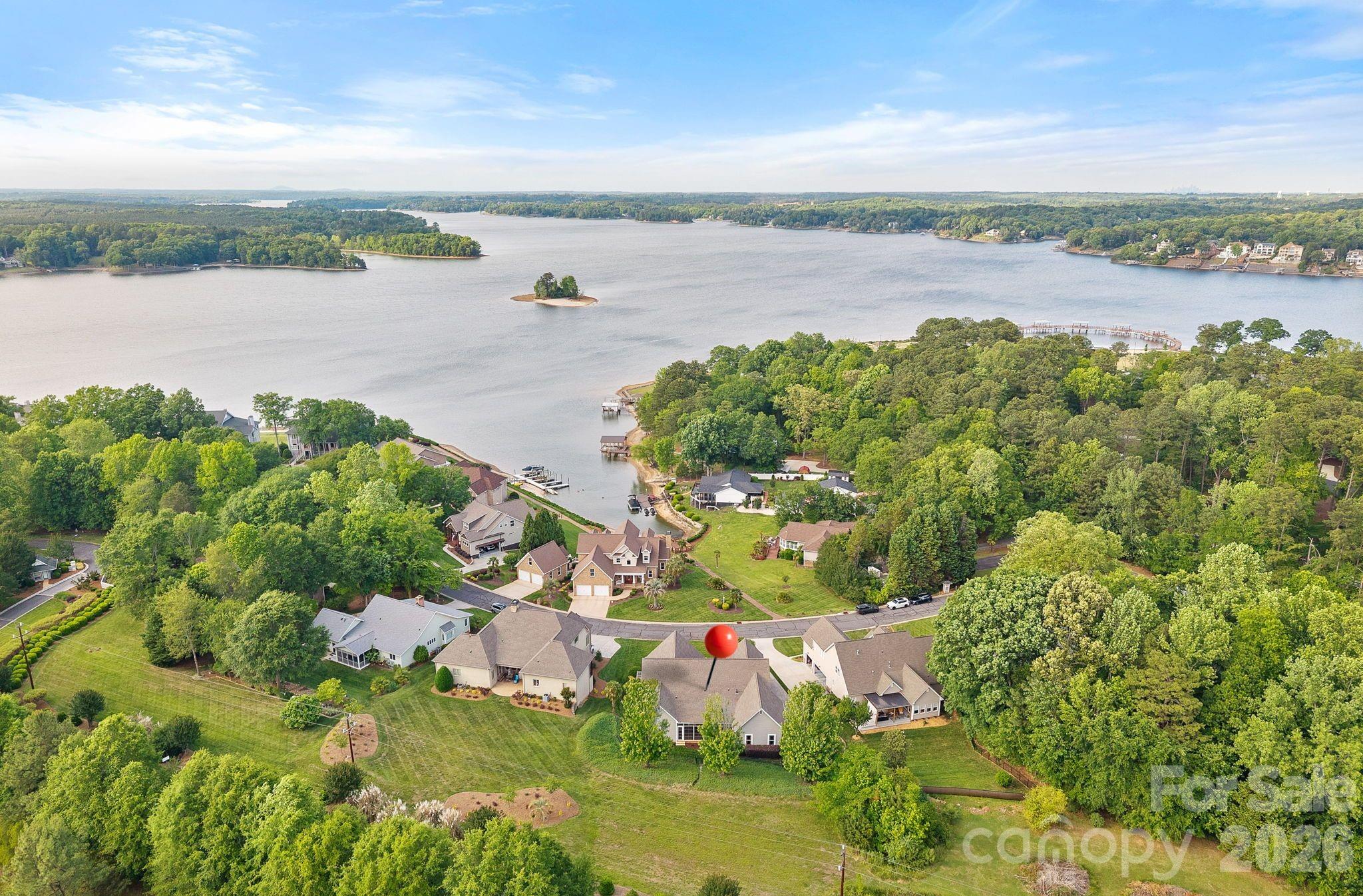 934 Lake Club Drive