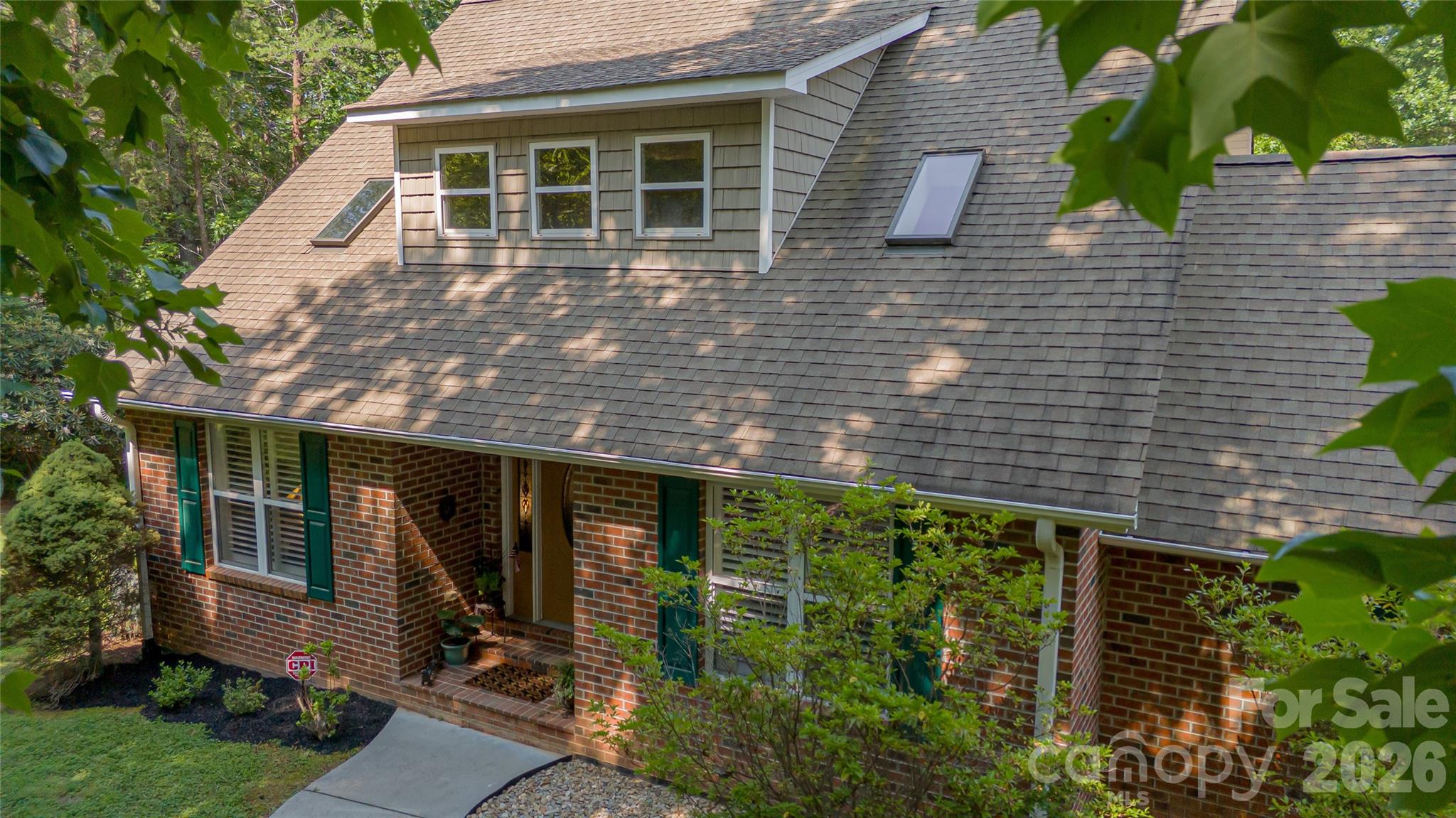 1518 Southpointe Drive