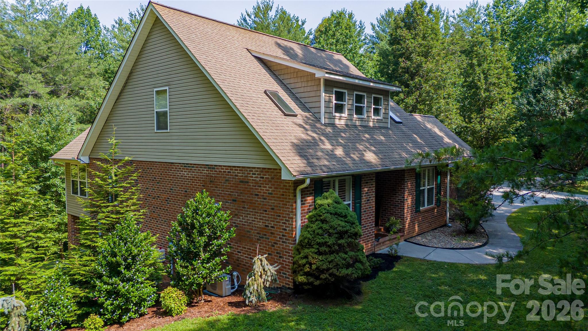 1518 Southpointe Drive