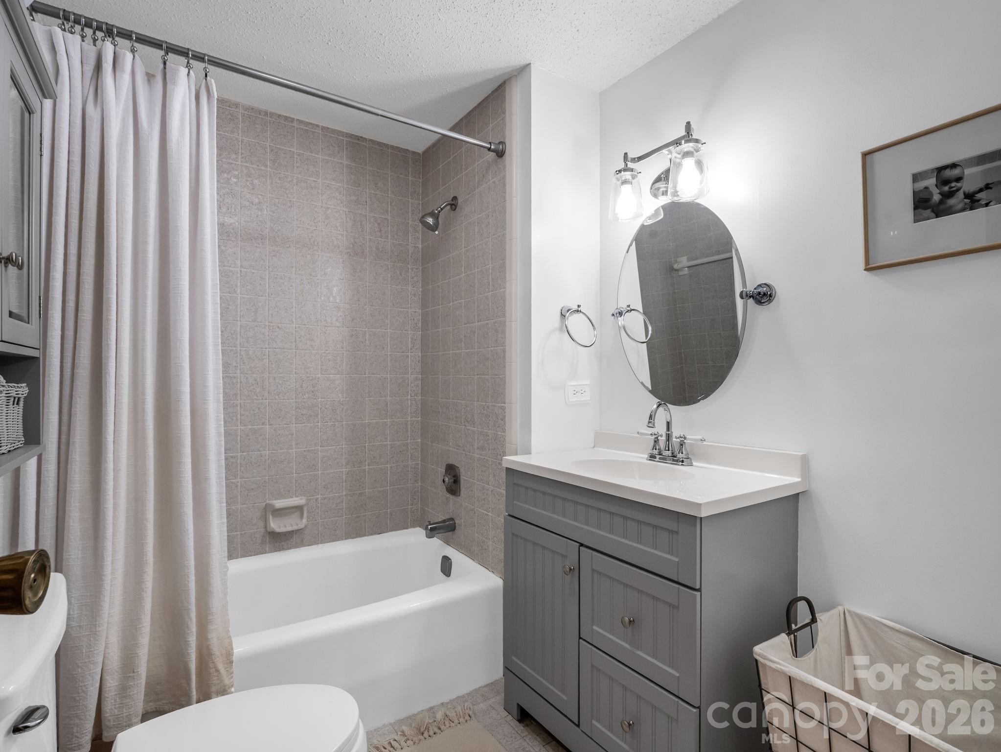 Connestee Falls - Residential