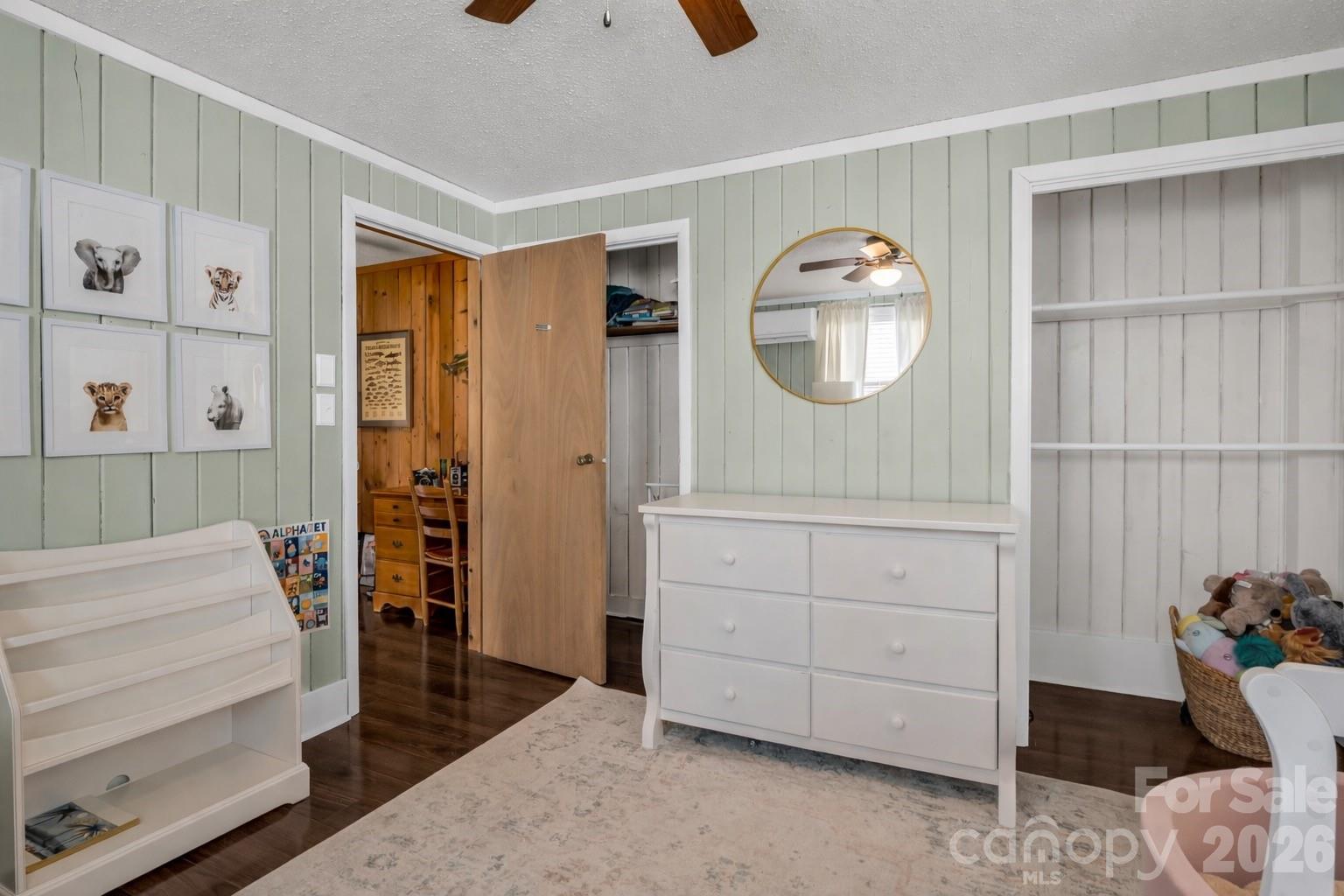 Connestee Falls - Residential