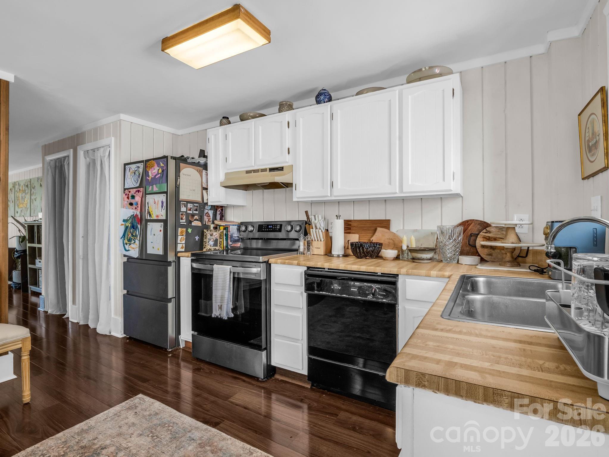 Connestee Falls - Residential