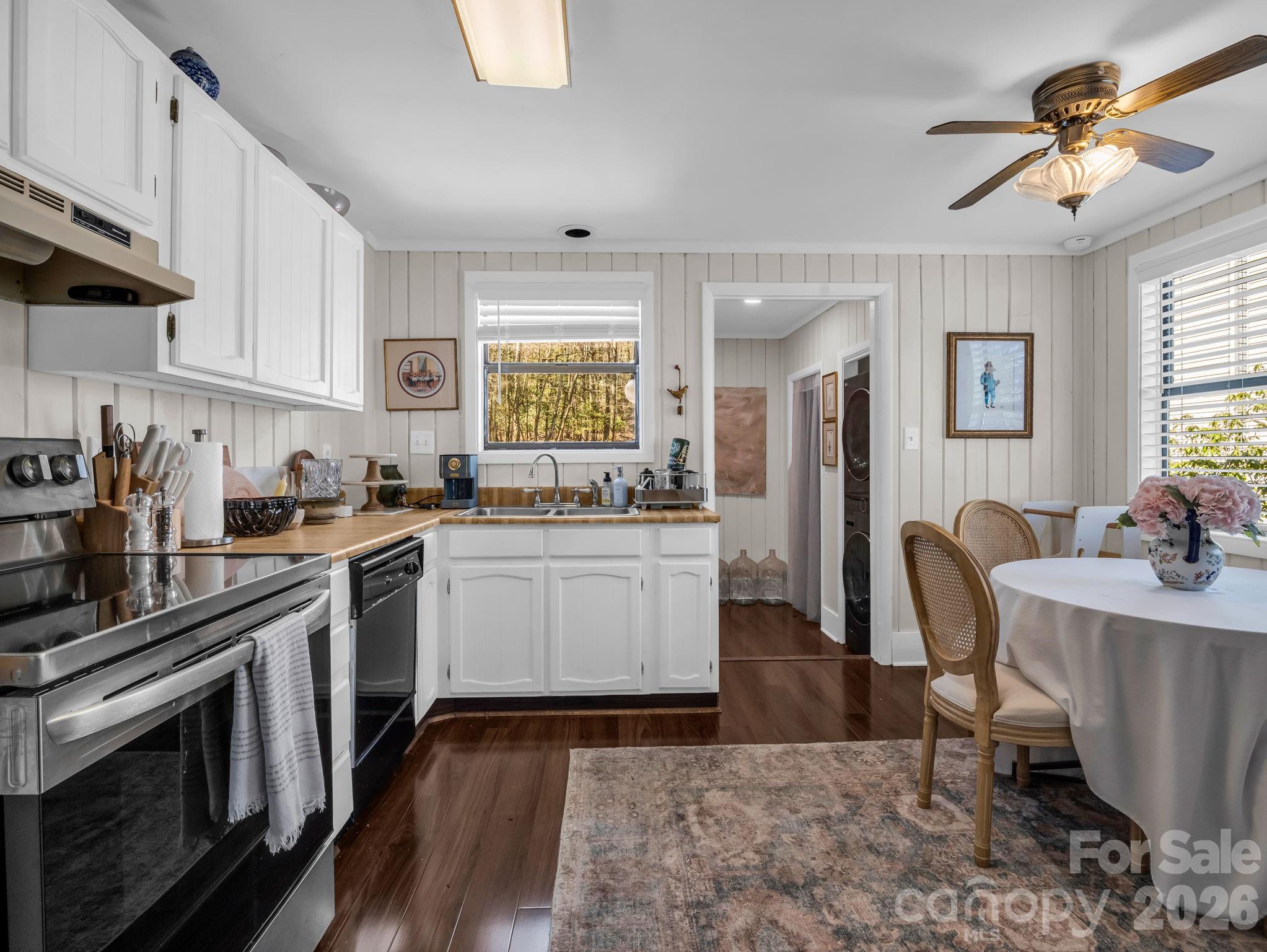 Connestee Falls - Residential