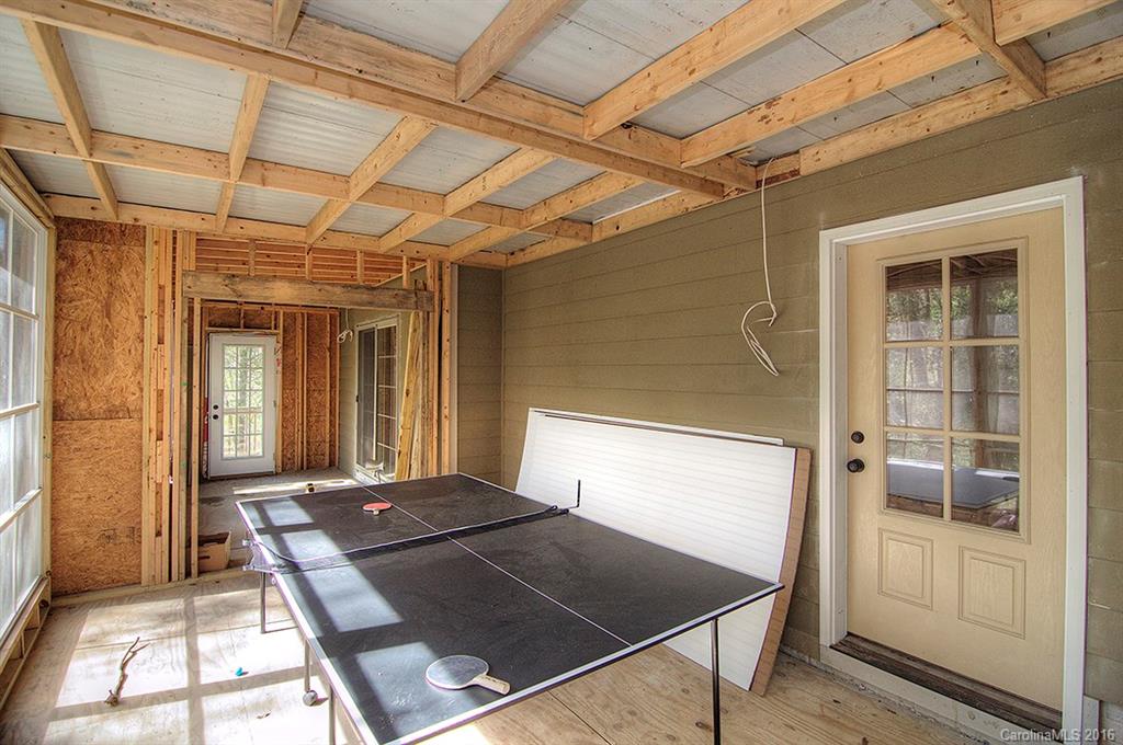 Tega Cay - Residential