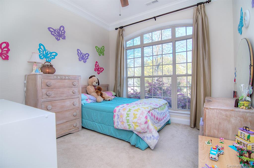 Tega Cay - Residential