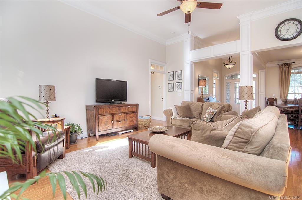 Tega Cay - Residential