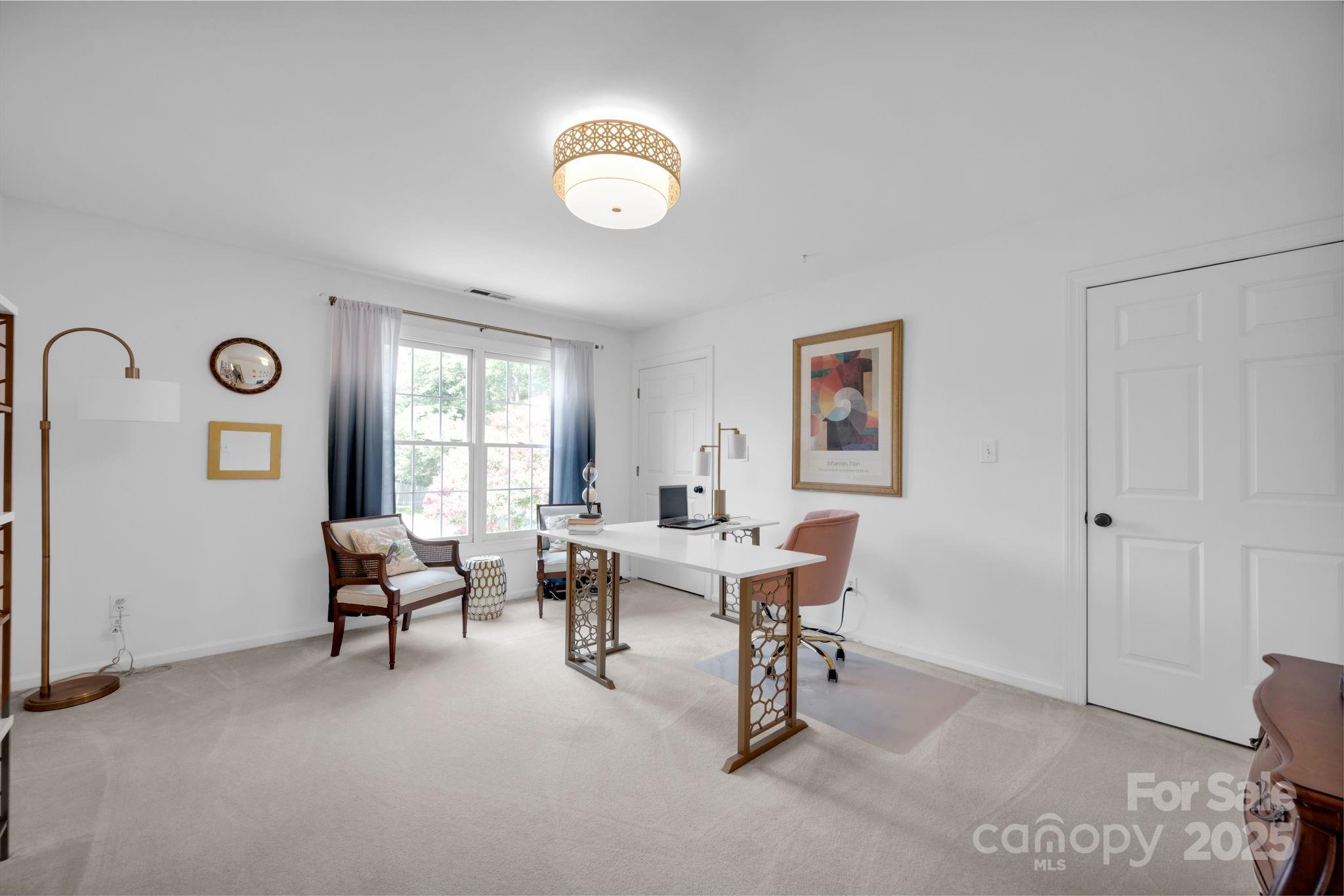 Diane Shores - Residential