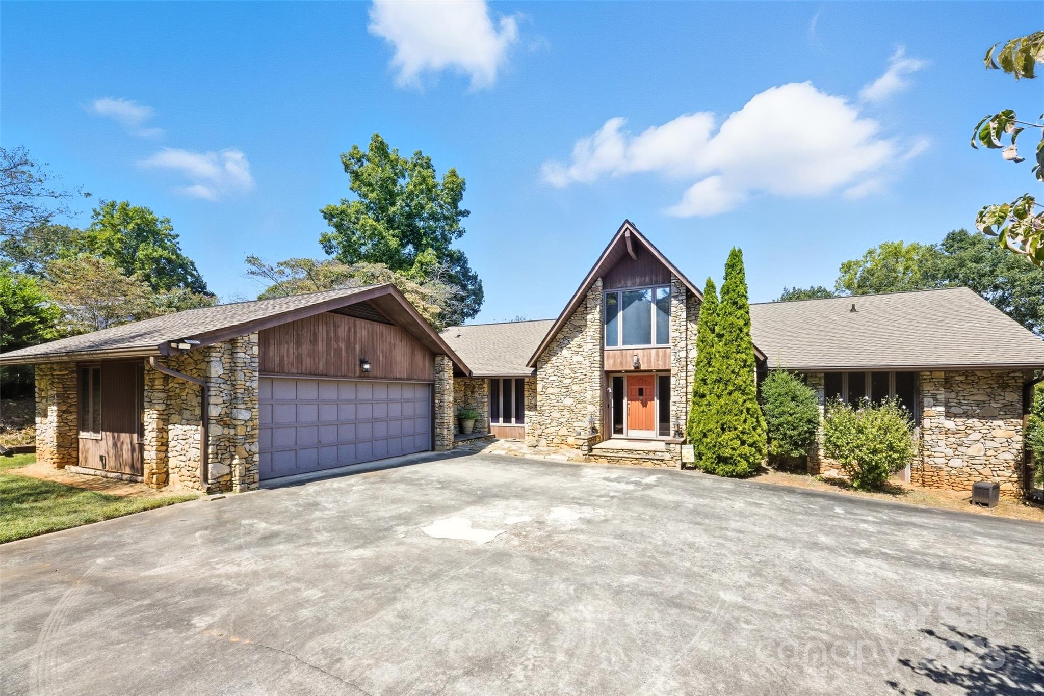 Heatherloch - Residential