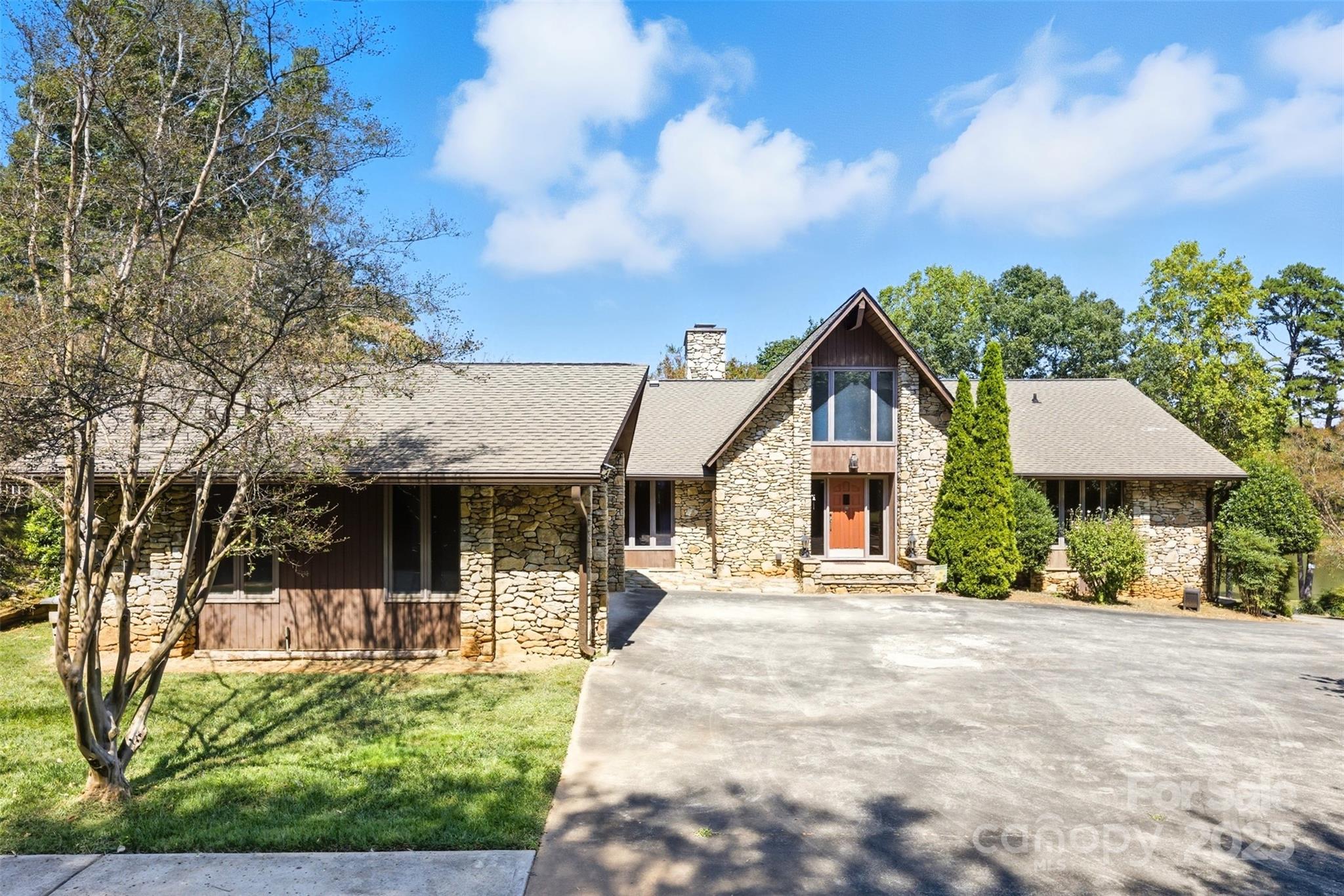 Heatherloch - Residential