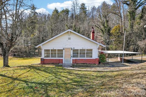 47 Stone Cottage Road Mars Hill NC 28754