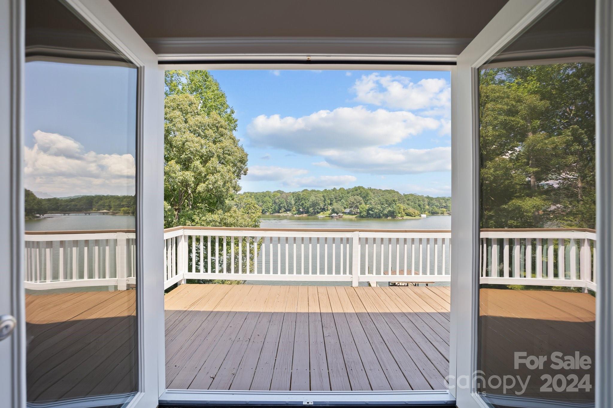 Bay Pointe - Residential