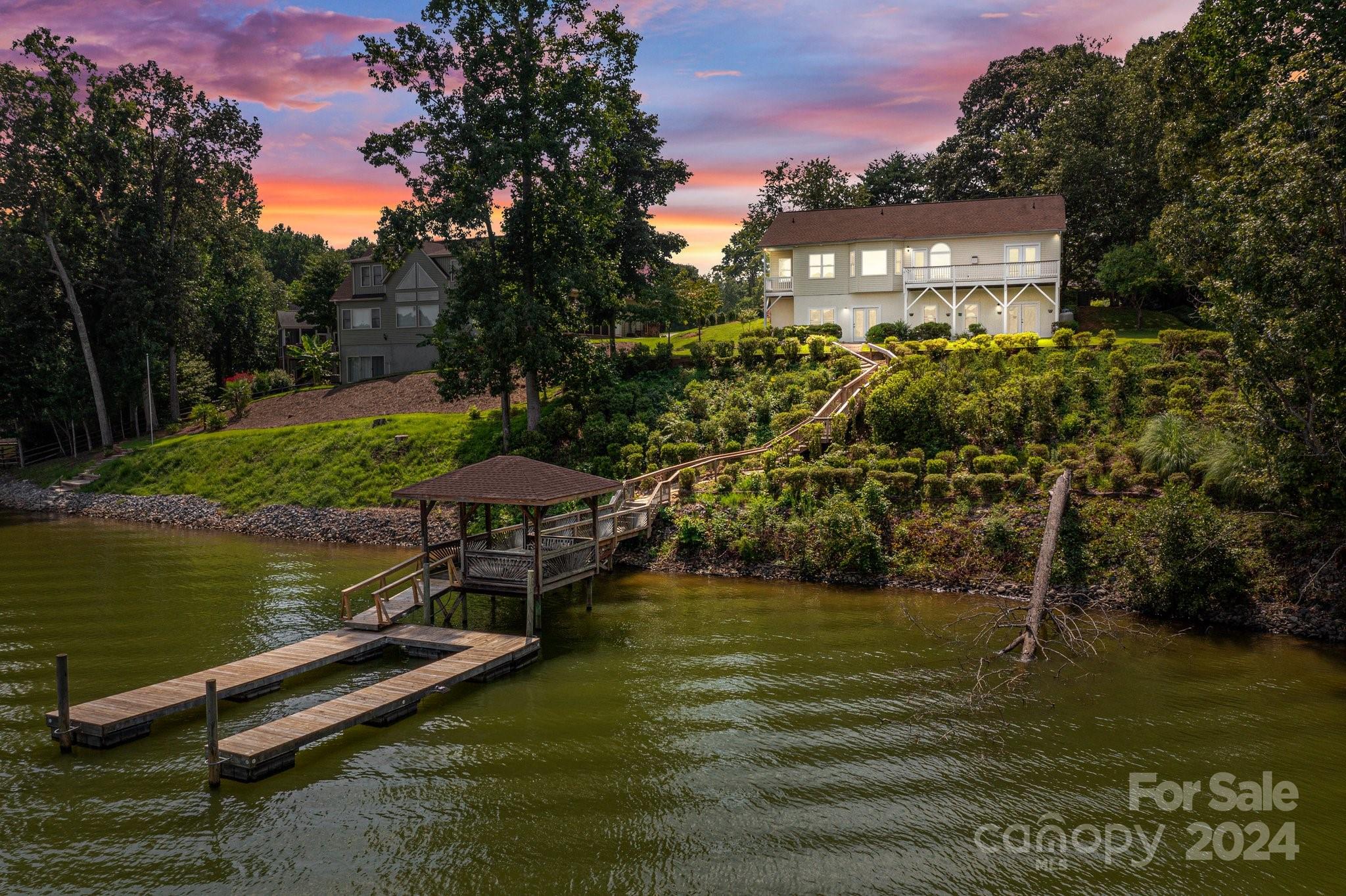 Bay Pointe - Residential