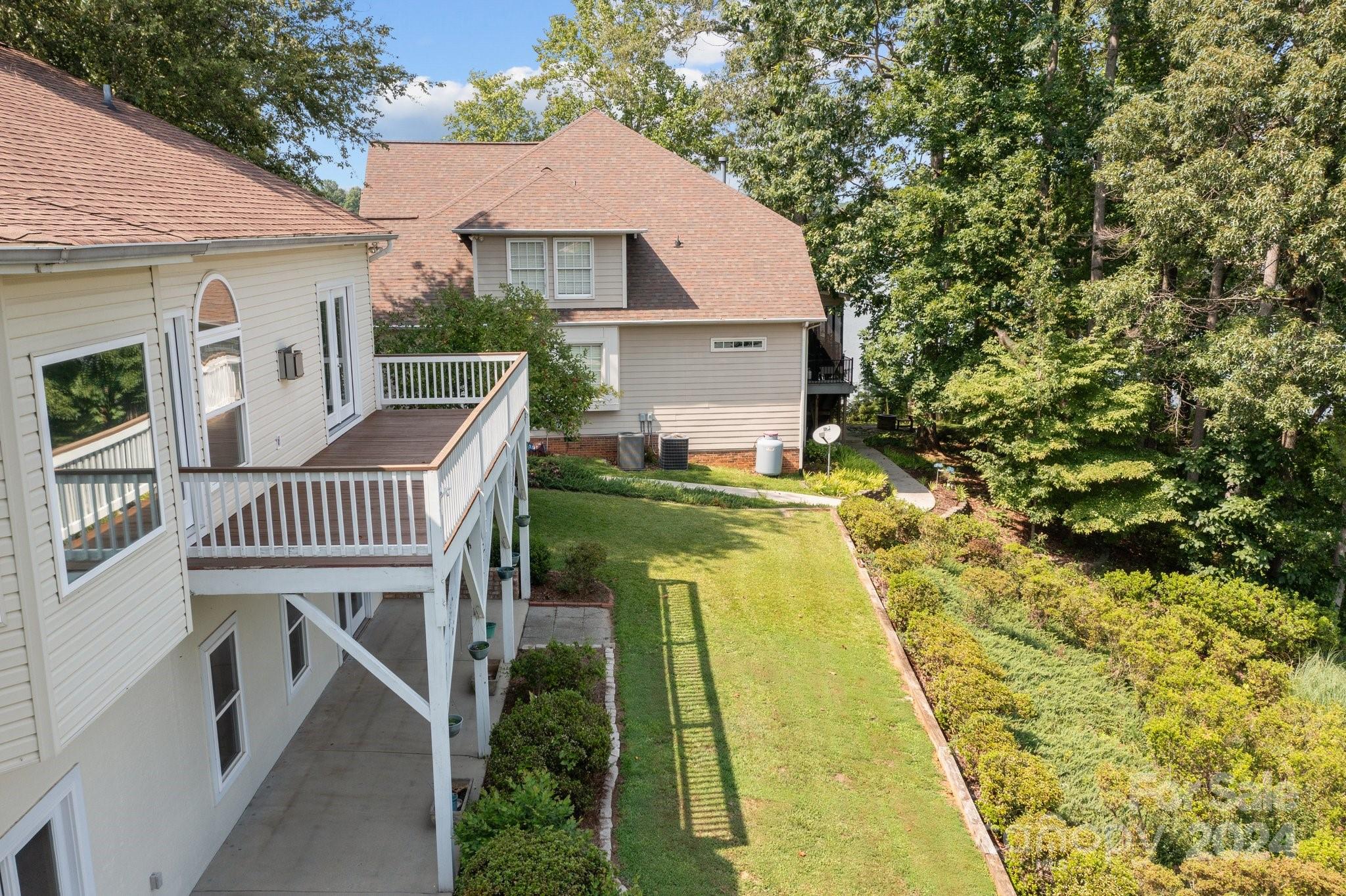 Bay Pointe - Residential