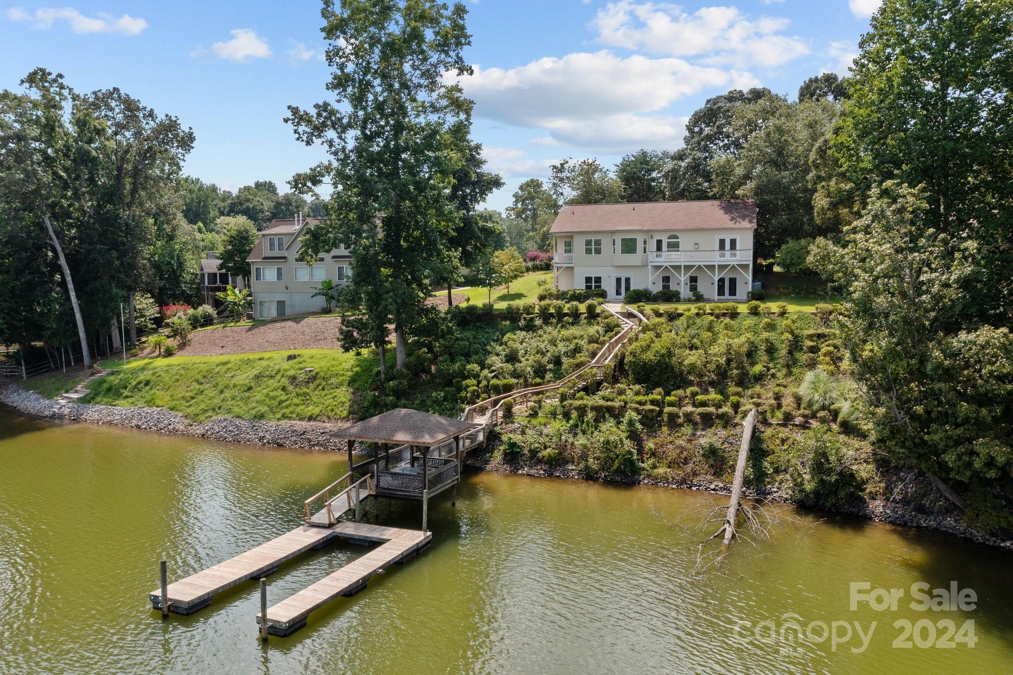 Bay Pointe - Residential