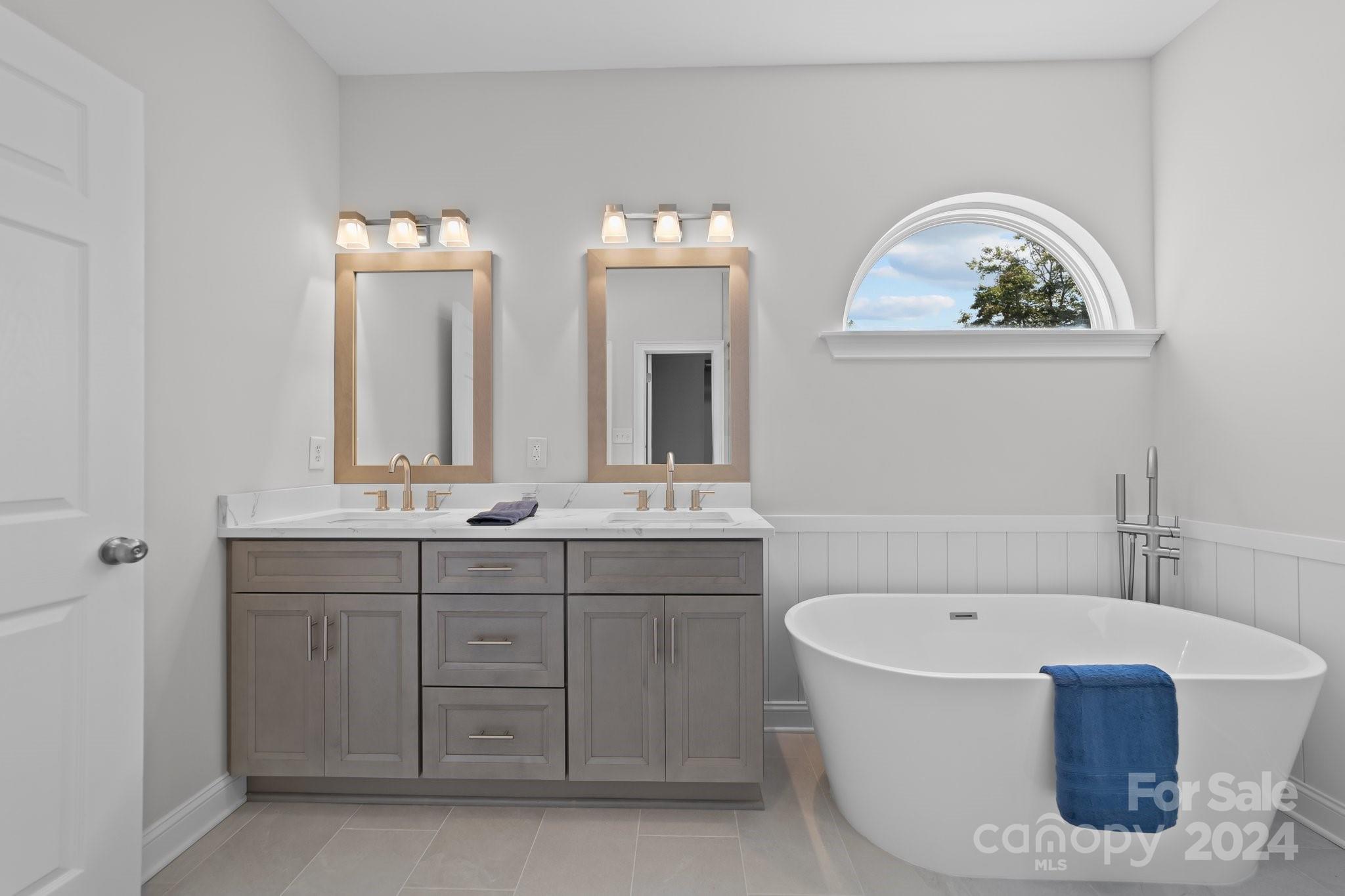 Bay Pointe - Residential