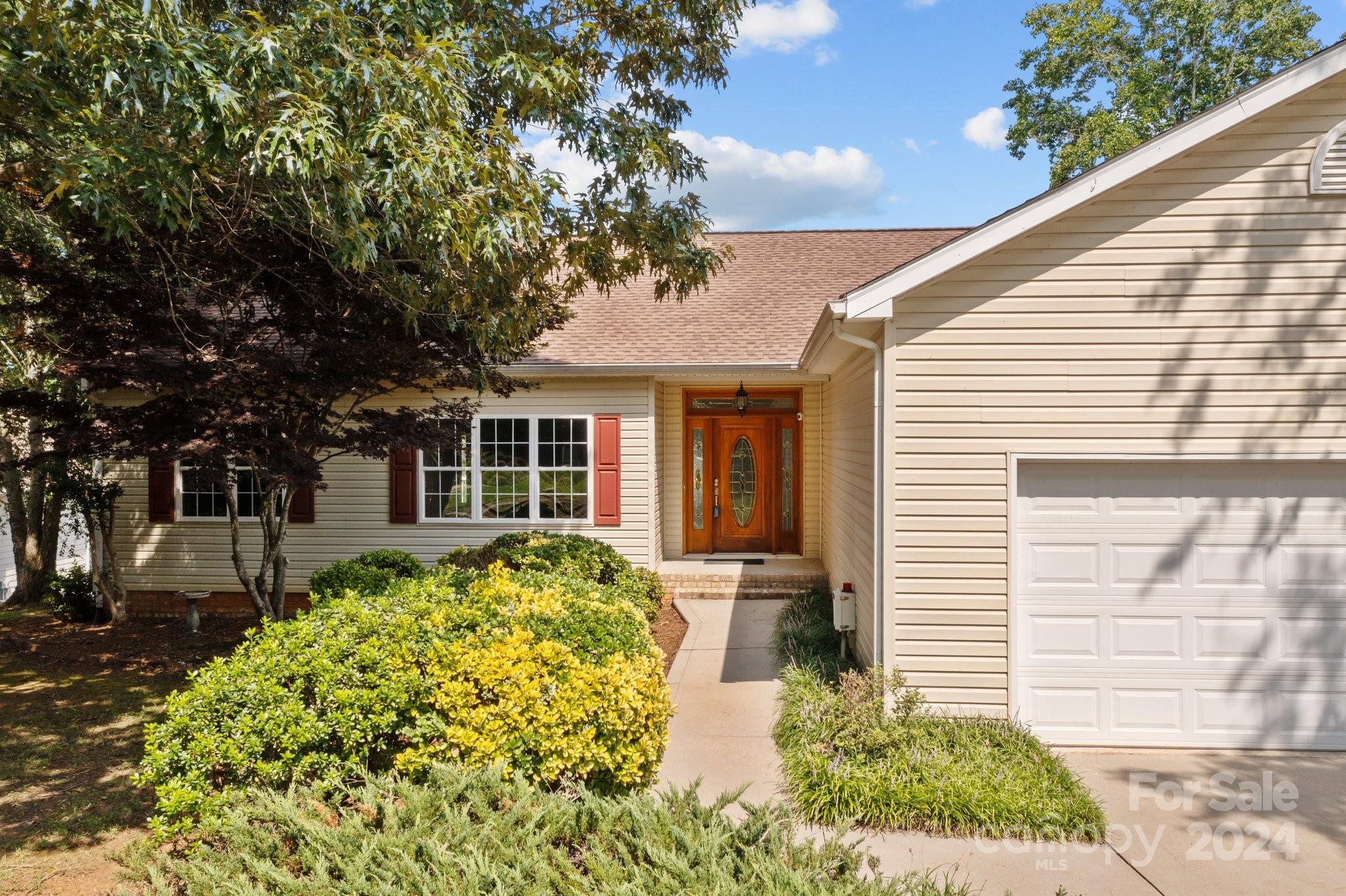 Bay Pointe - Residential